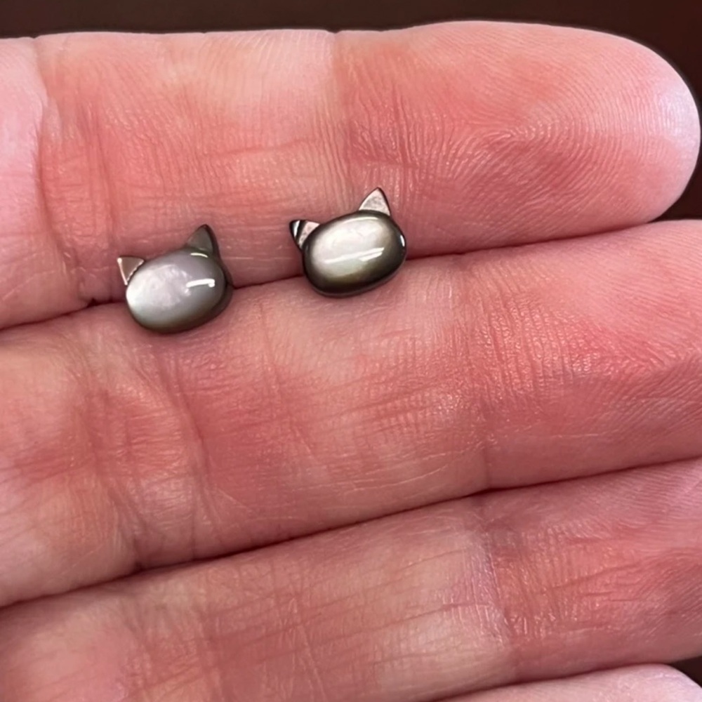 🐈‍⬛ Sterling Silver Cat Studs 🐈‍⬛ - Picture 4 of 5